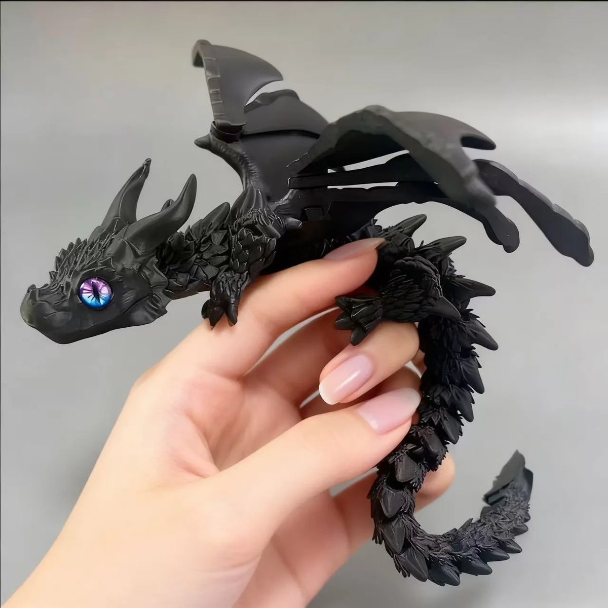 Figura de Dragón Alado Impresa en 3D